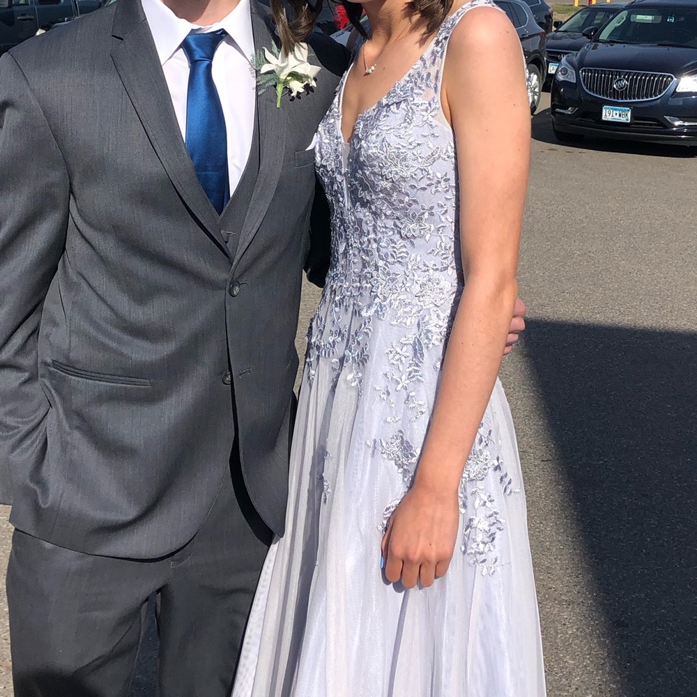 Prom dress / ball gown
